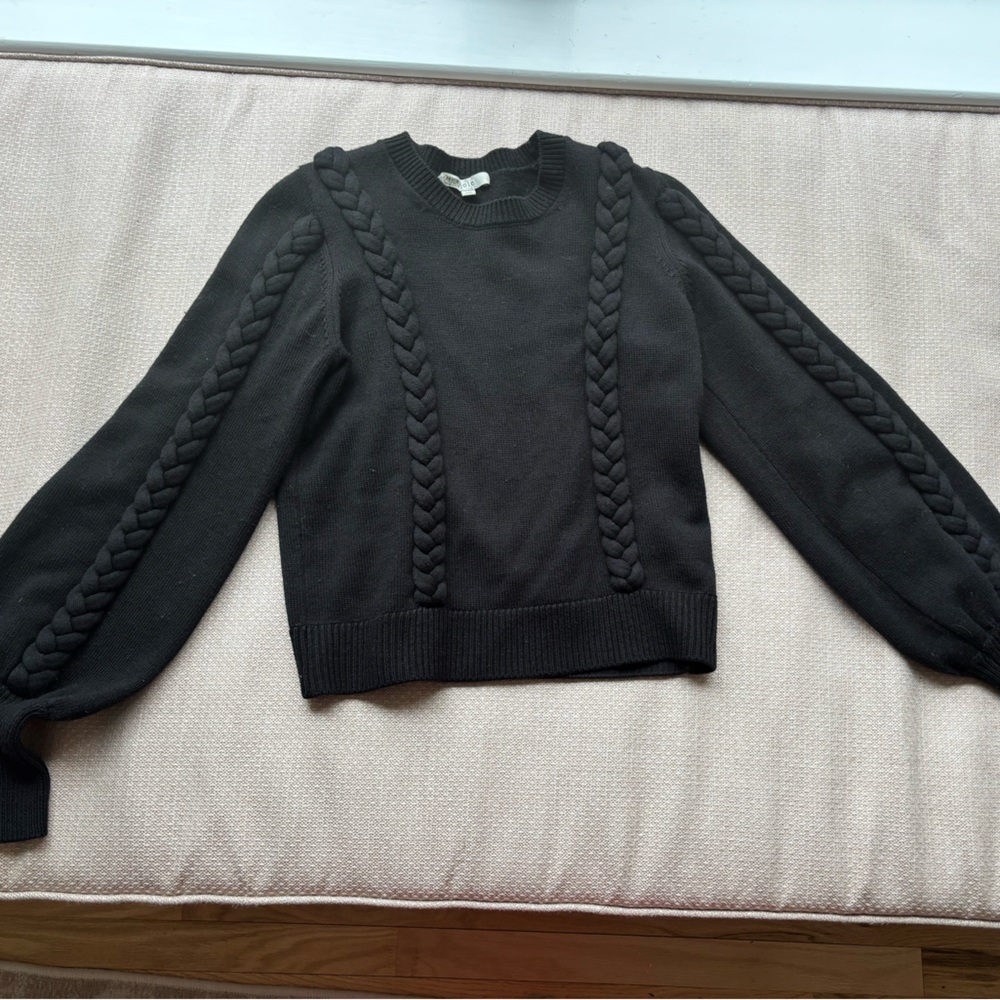 Joie XS black sweater